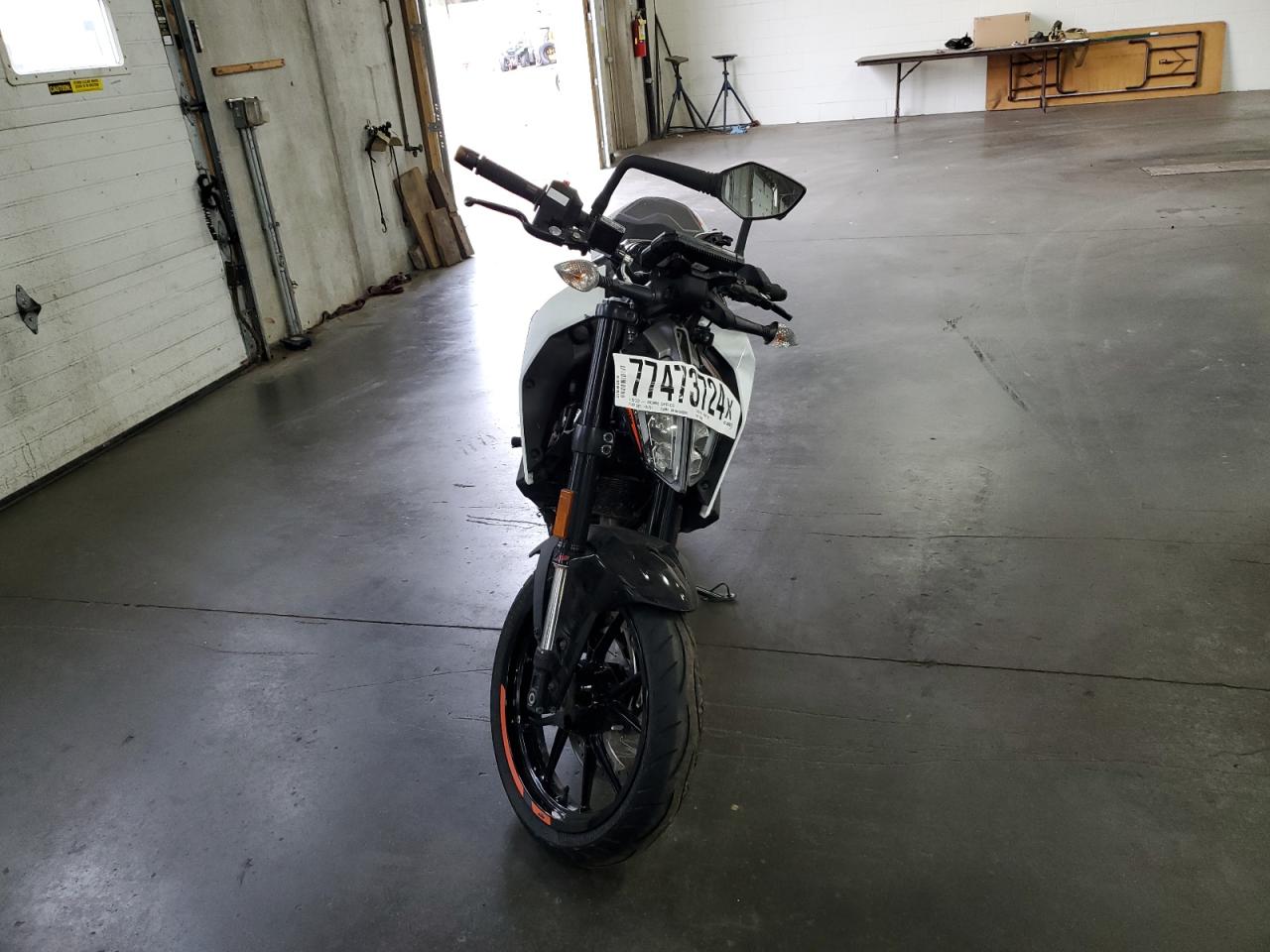 Lot #3041817410 2022 KTM 390 DUKE