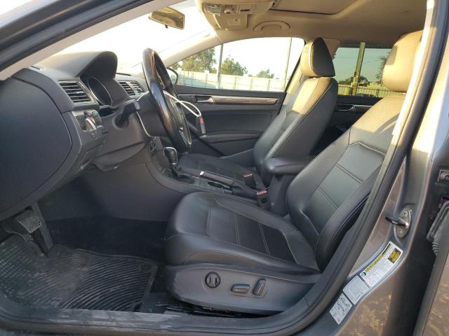 2018 VOLKSWAGEN PASSAT SE - 1VWBA7A39JC000163