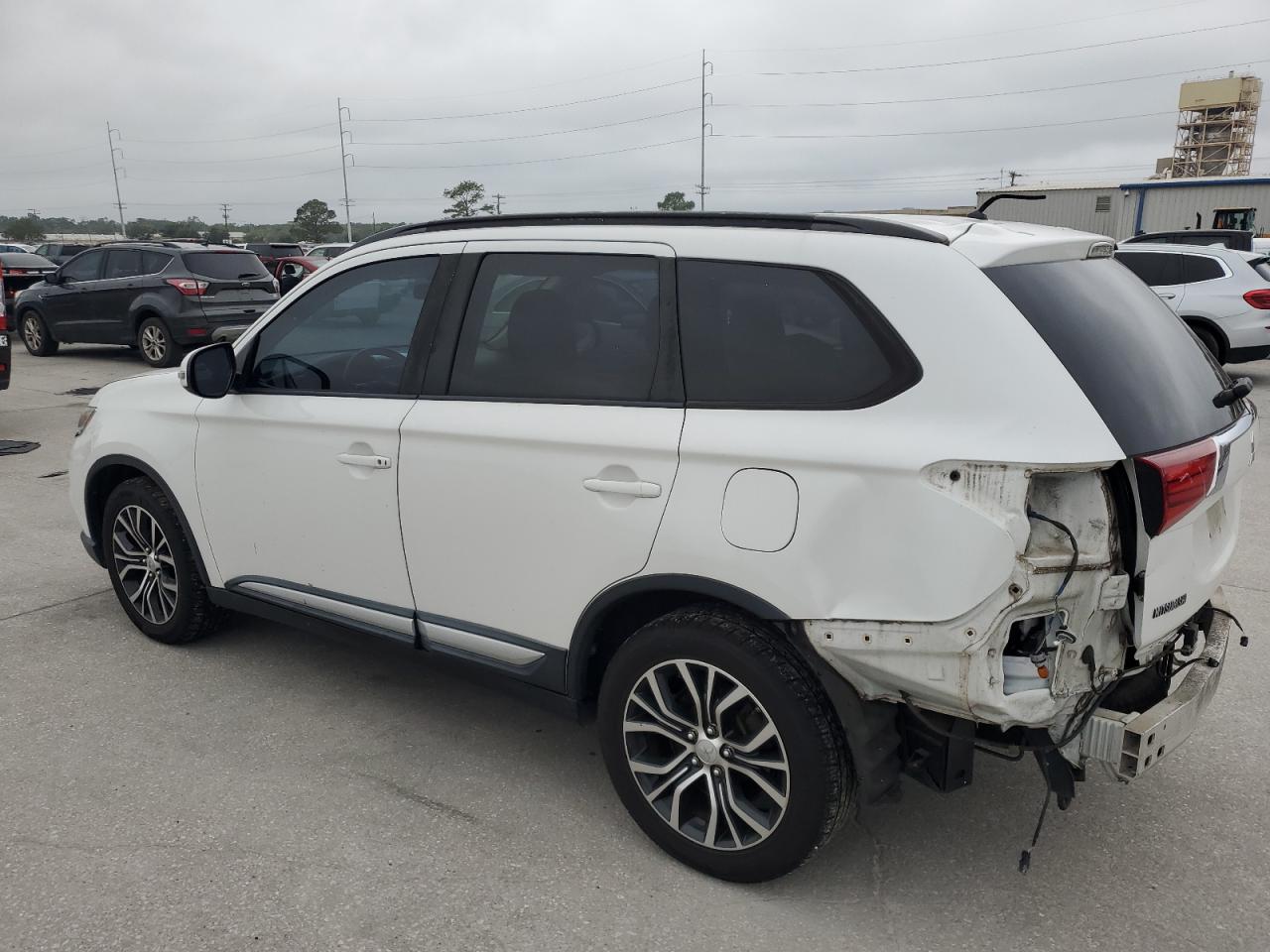 Lot #2976986769 2016 MITSUBISHI OUTLANDER