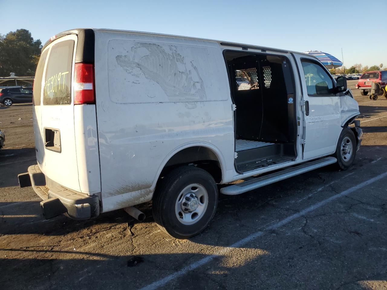 Lot #2996576658 2022 CHEVROLET EXPRESS G2