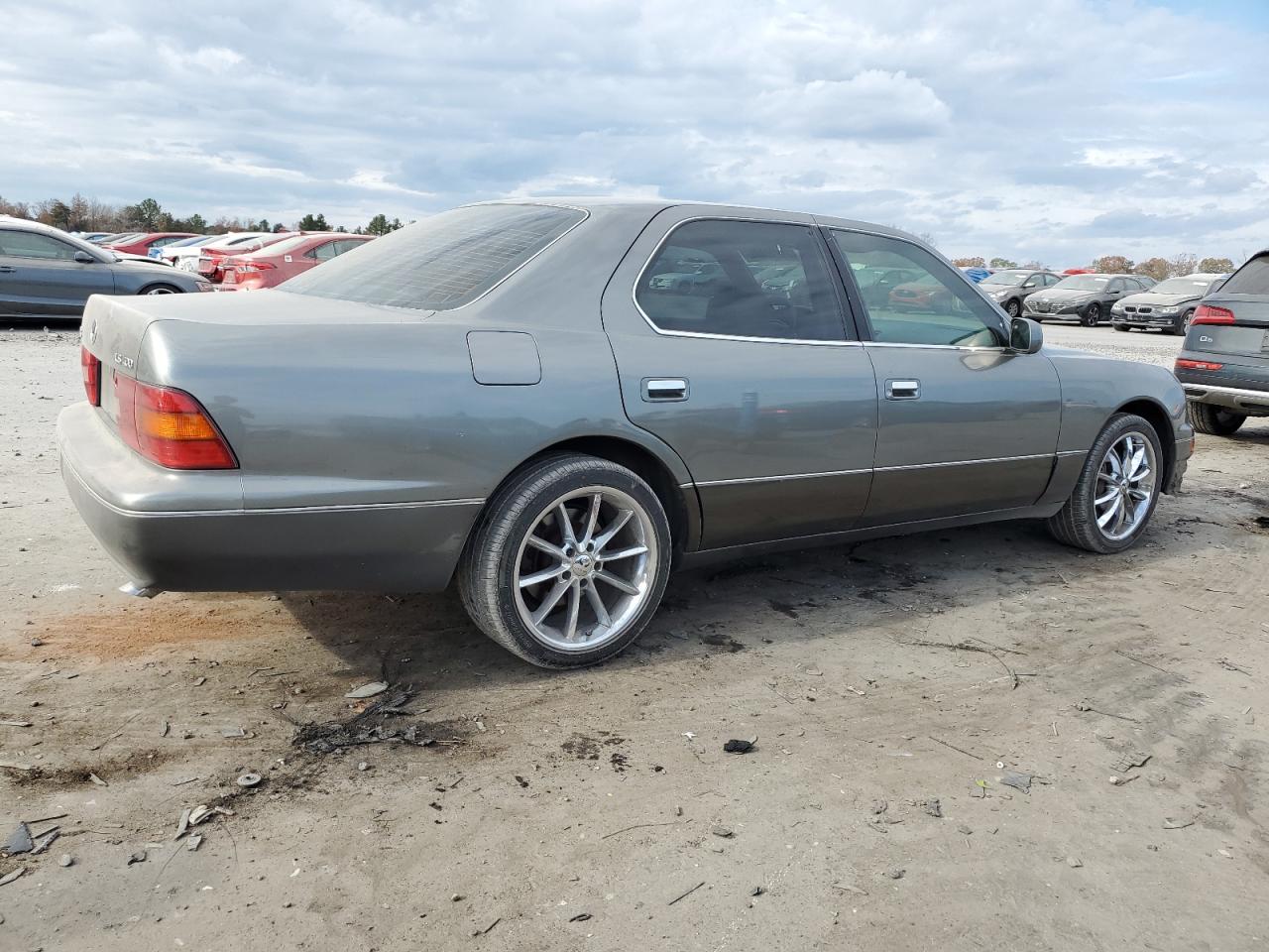 Lot #2988490782 1997 LEXUS LS 400