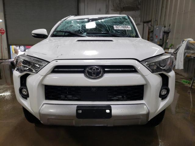 2022 TOYOTA 4RUNNER SR - JTERU5JR1N6081693