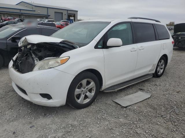 2011 TOYOTA SIENNA LE #3026096115