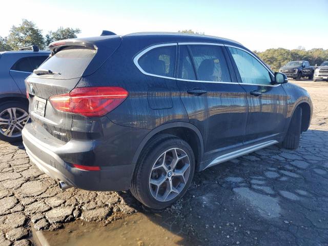 VIN WBXHT3C30J5L29838 2018 BMW X1 no.3