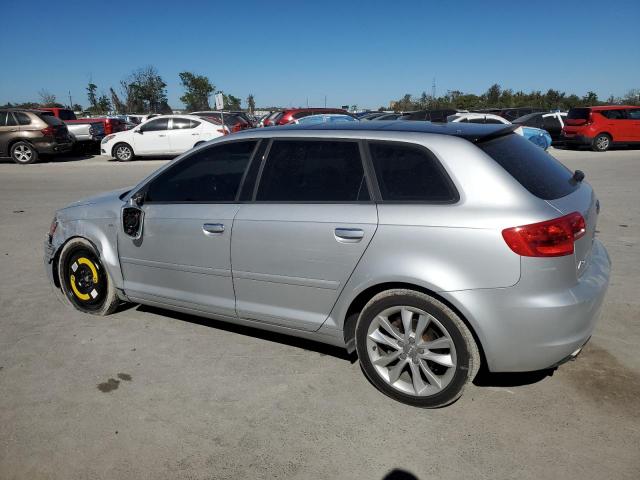 VIN WAUBEAFM6DA023807 2013 AUDI A3 no.2