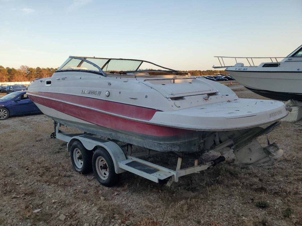 Lot #3027010848 2005 FOUR BOAT