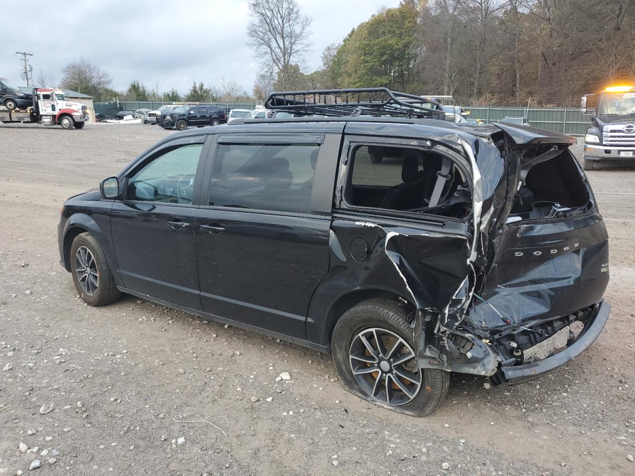 Lot #3027087843 2018 DODGE GRAND CARA