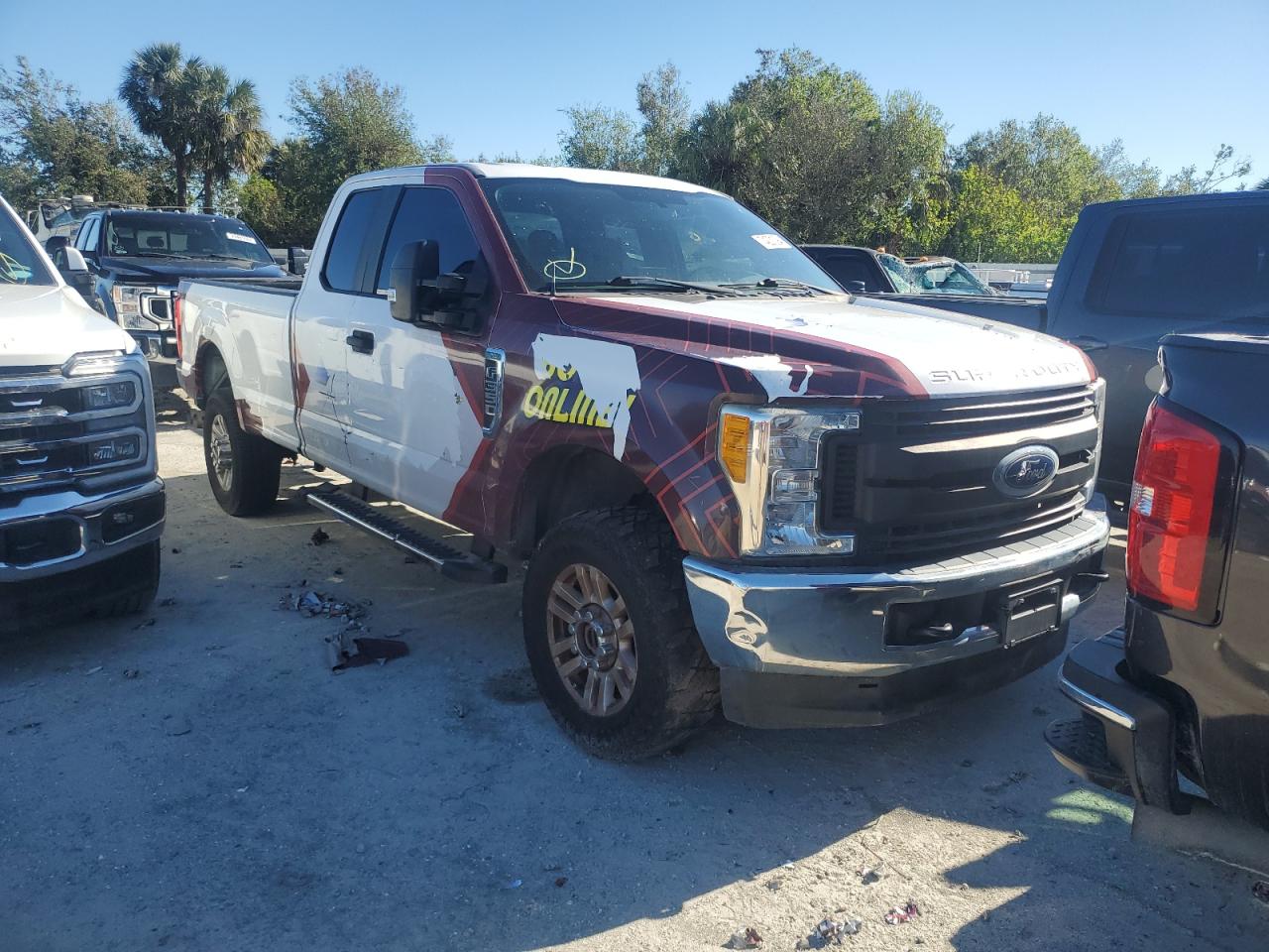 Lot #3049642205 2017 FORD F350 SUPER