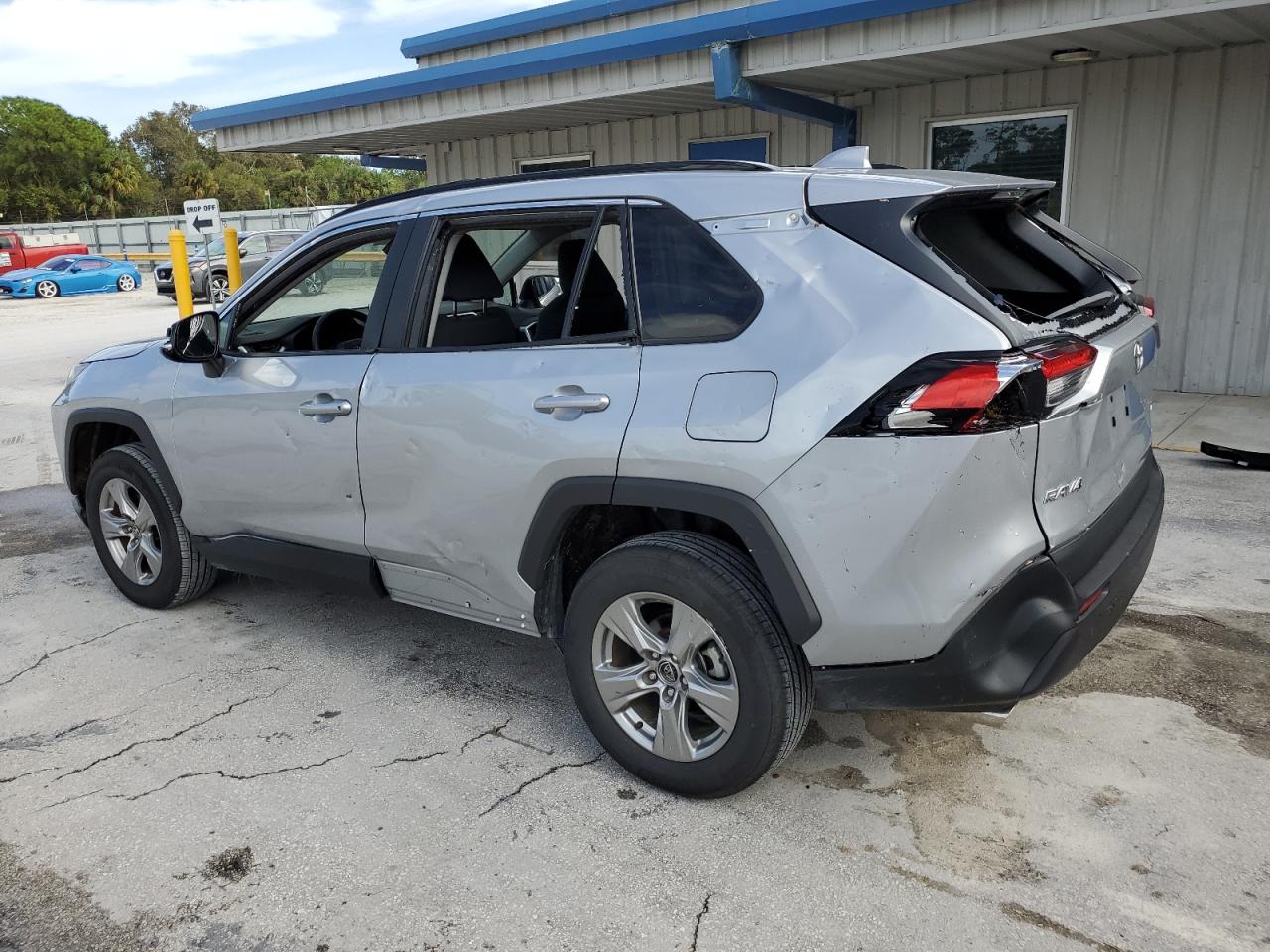 Lot #2959743906 2024 TOYOTA RAV4 XLE