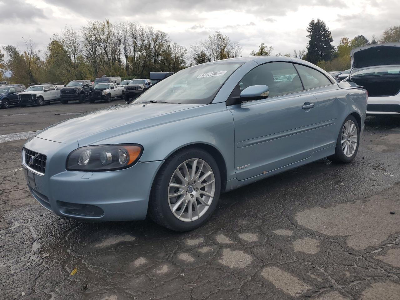 Lot #2994073249 2007 VOLVO C70 T5