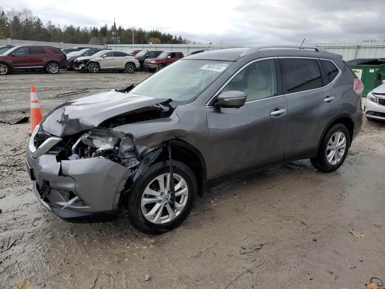 Lot #2972475738 2014 NISSAN ROGUE S