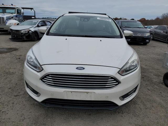 VIN 1FADP3N27JL325176 2018 Ford Focus, Titanium no.5