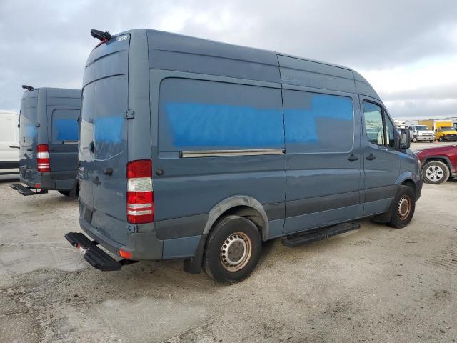 VIN WD3PE7CD7JP632990 2018 MERCEDES-BENZ SPRINTER no.3