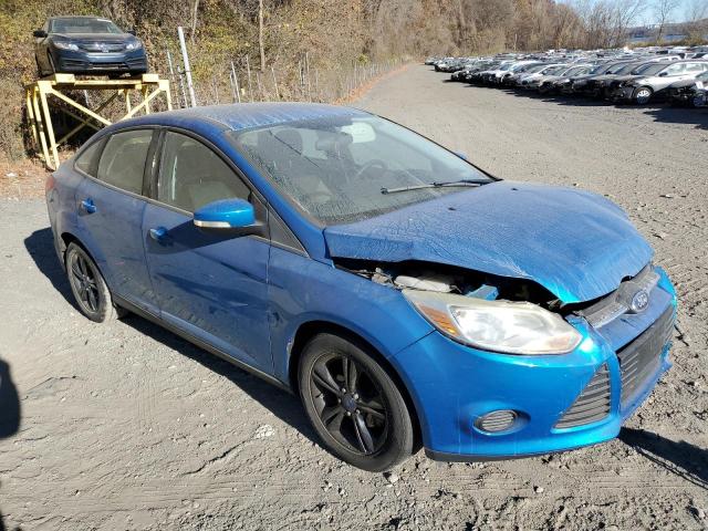 VIN 1FADP3F24EL388014 2014 Ford Focus, SE no.4