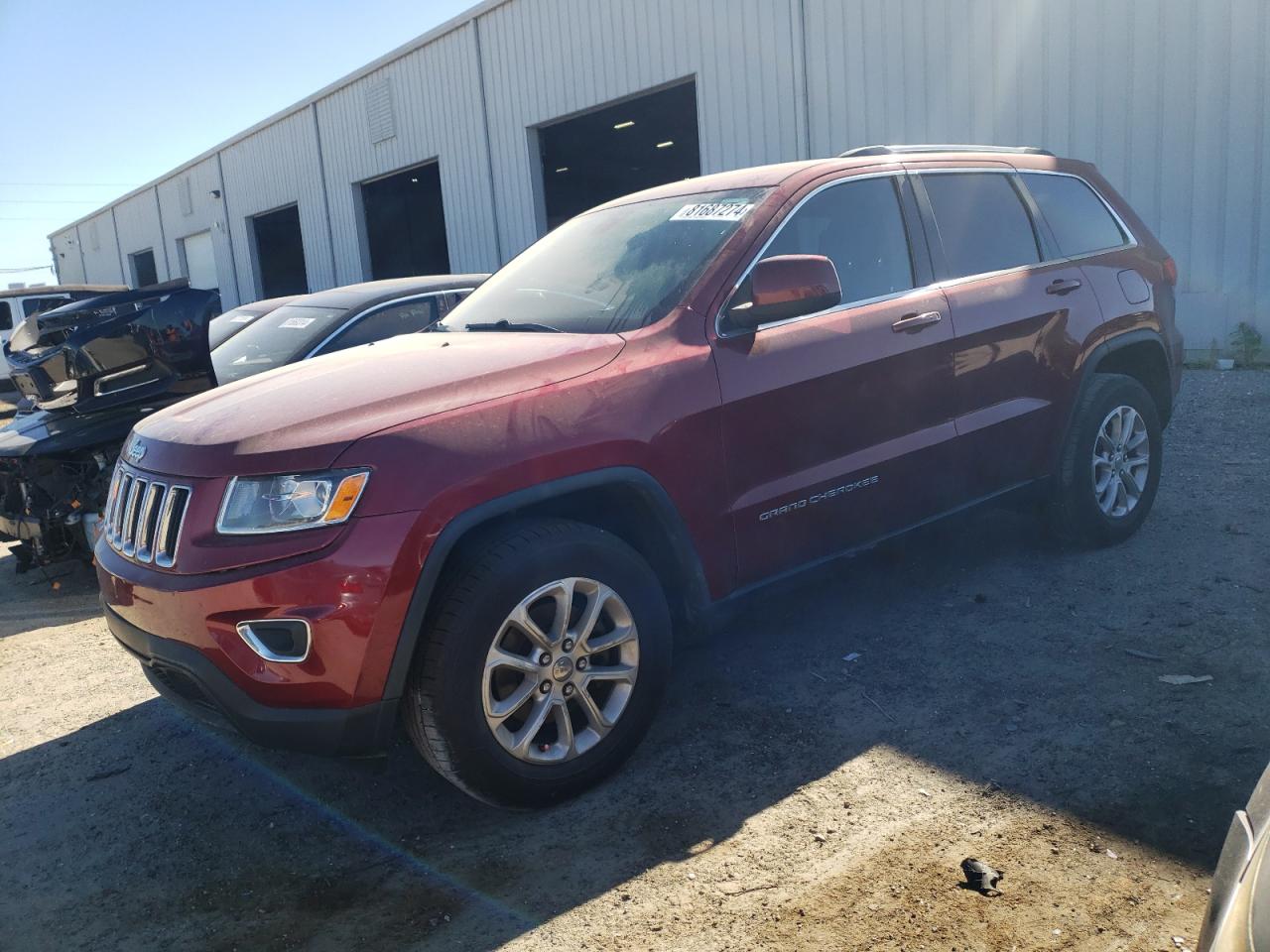  Salvage Jeep Grand Cherokee