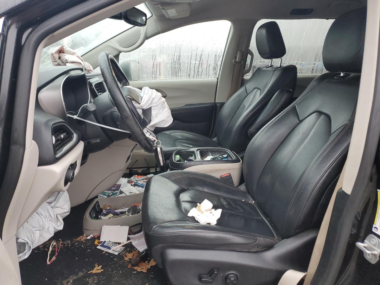 CHRYSLER PACIFICA TOURING L