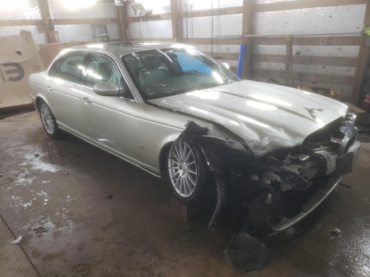 Lot #3025968945 2006 JAGUAR XJ8 L