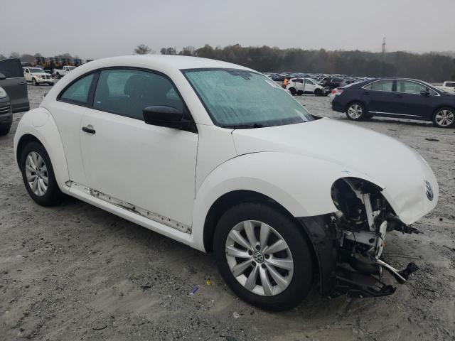 VIN 3VWF17AT1HM603845 2017 VOLKSWAGEN BEETLE no.4