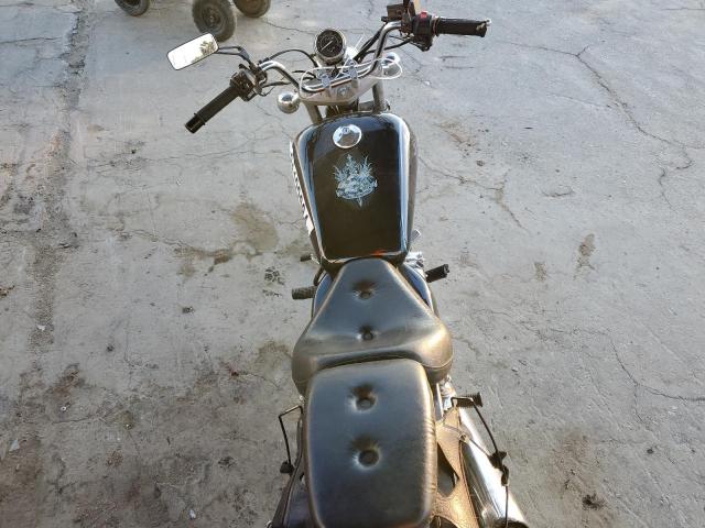 2002 SUZUKI GZ250 VTTNJ48A622100423