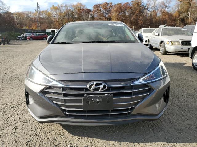 2019 HYUNDAI ELANTRA SE - 5NPD74LF4KH496477