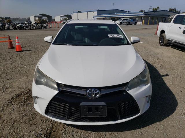 VIN 4T1BF1FK2HU805990 2017 TOYOTA CAMRY no.5