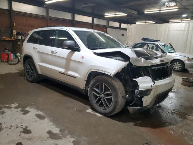 VIN 1C4RJFLG9JC348217 2018 Jeep Grand Cherokee, Tra... no.4