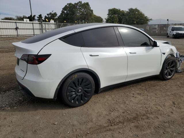 TESLA MODEL Y 2024 white  electric 7SAYGDEEXRF104913 photo #4