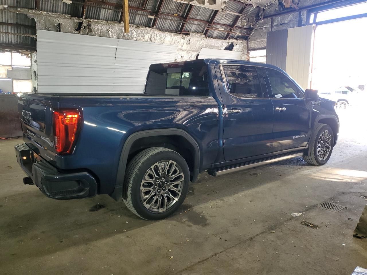 Lot #2959748907 2023 GMC SIERRA K15