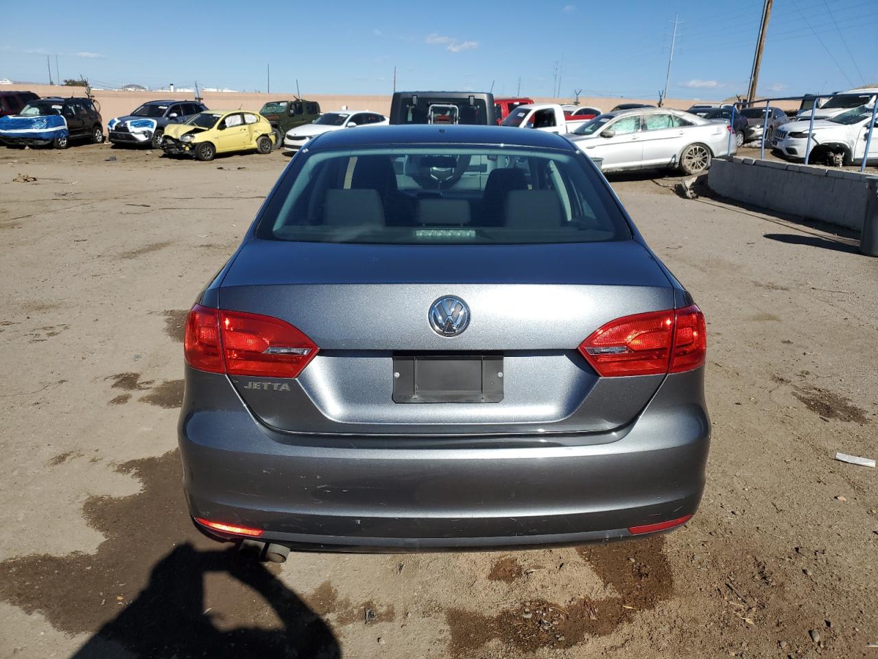 Lot #2989403647 2013 VOLKSWAGEN JETTA BASE