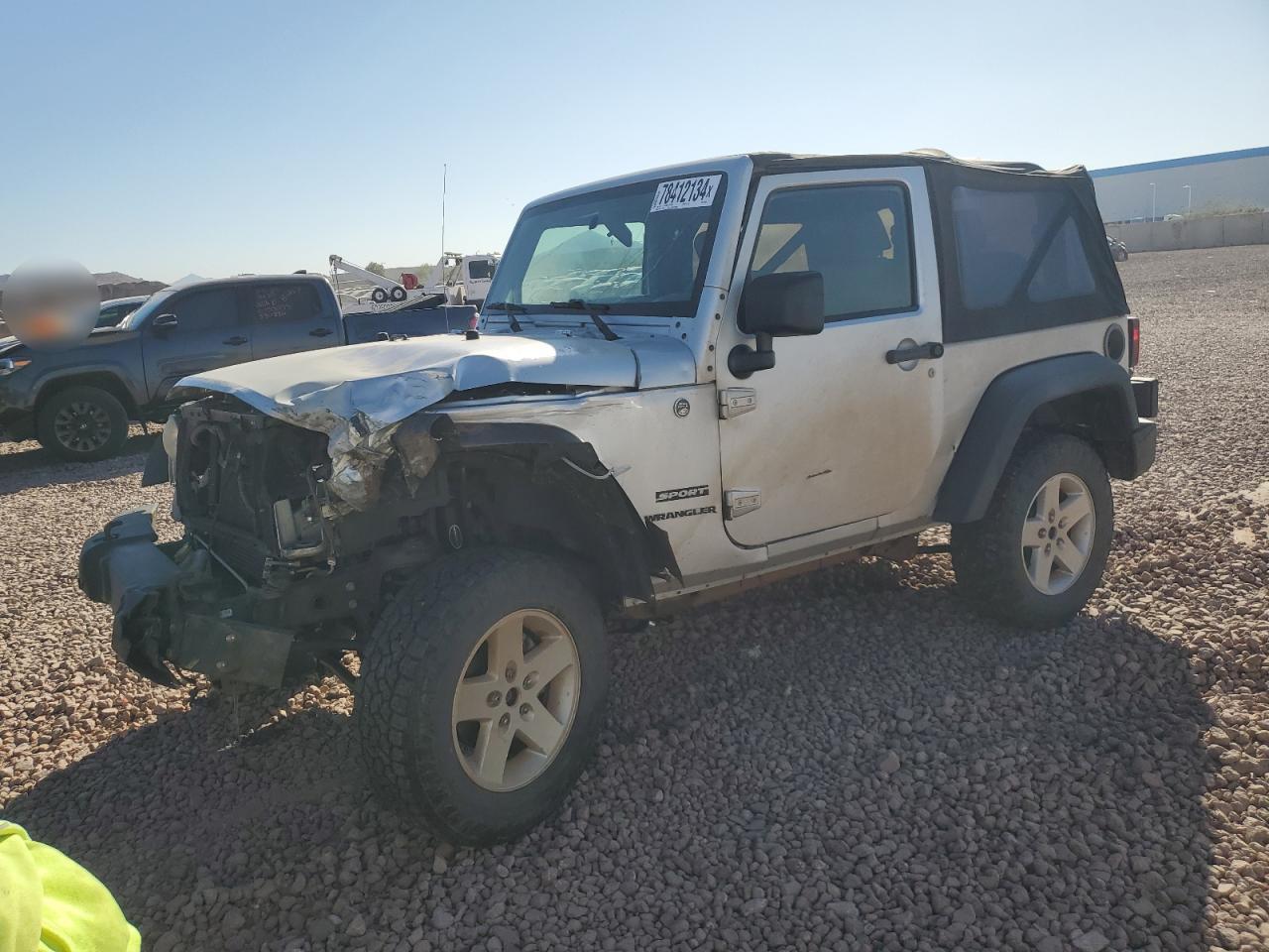  Salvage Jeep Wrangler