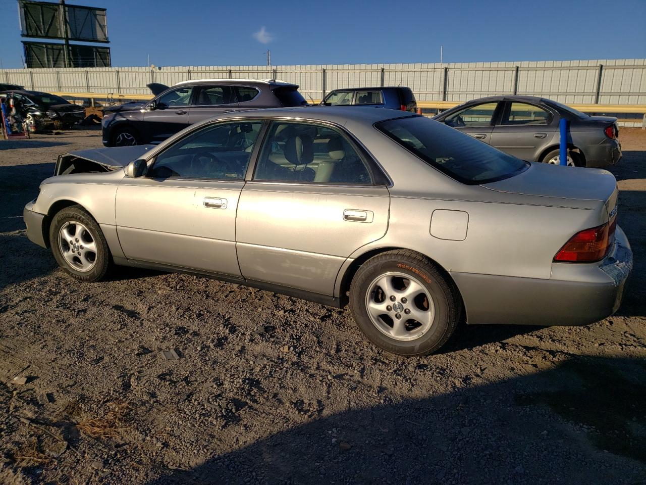 Lot #2991672045 1998 LEXUS ES 300