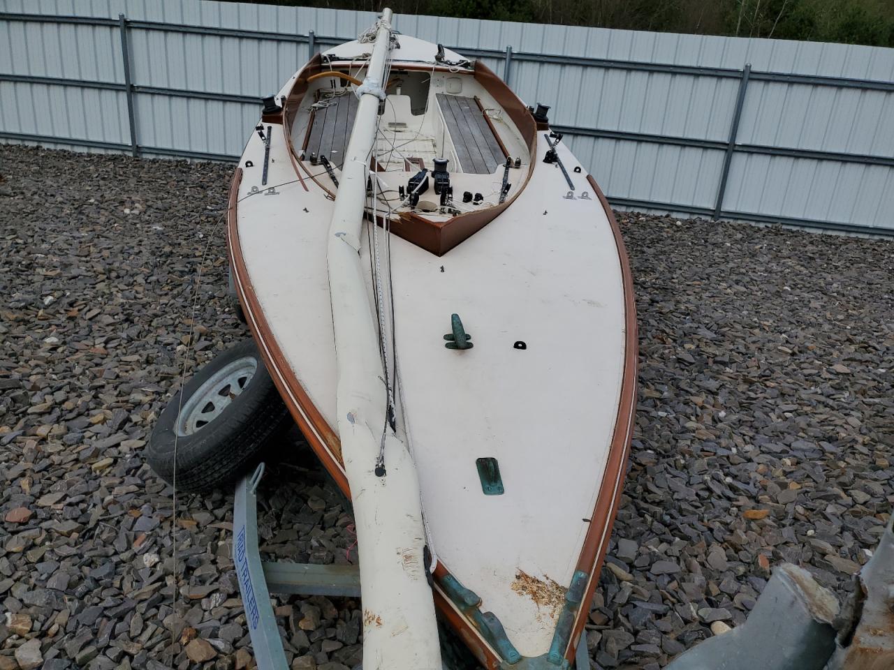 Lot #2978707595 2000 OTHER BOAT