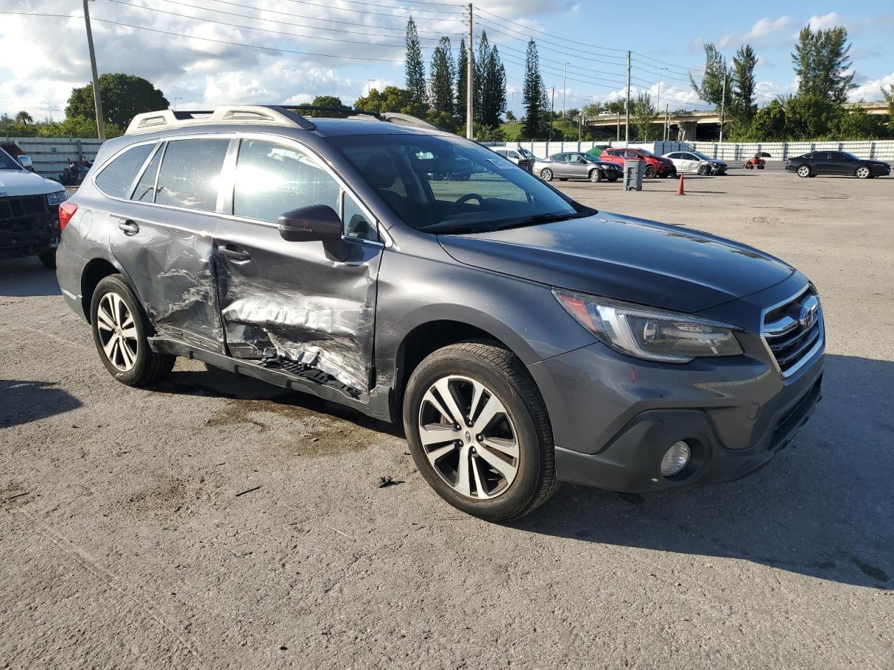 Lot #3044678205 2018 SUBARU OUTBACK 2.