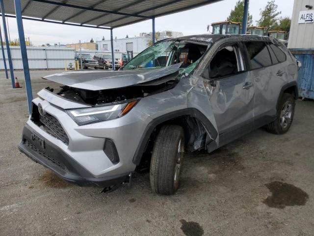 2024 TOYOTA RAV4 XLE - 2T3P1RFV5RC461093