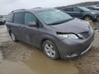 TOYOTA SIENNA LE photo