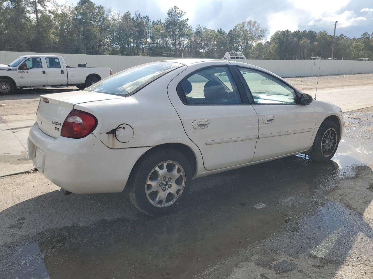 Lot #3034303076 2005 DODGE NEON SXT