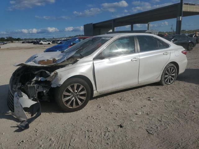 Vin: 4t1bf1fk9gu236585, lot: 82290874, toyota camry le 2016 img_1