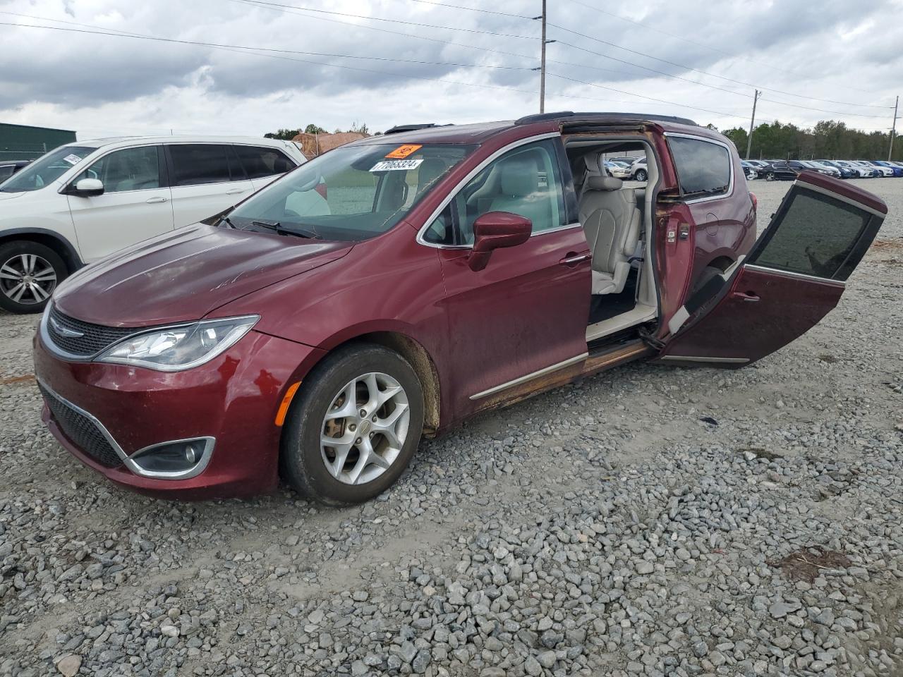 Lot #3008951570 2017 CHRYSLER PACIFICA T