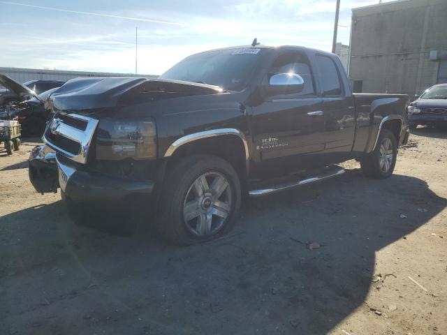 CHEVROLET SILVERADO