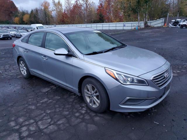 VIN 5NPE24AFXHH498233 2017 Hyundai Sonata, SE no.4