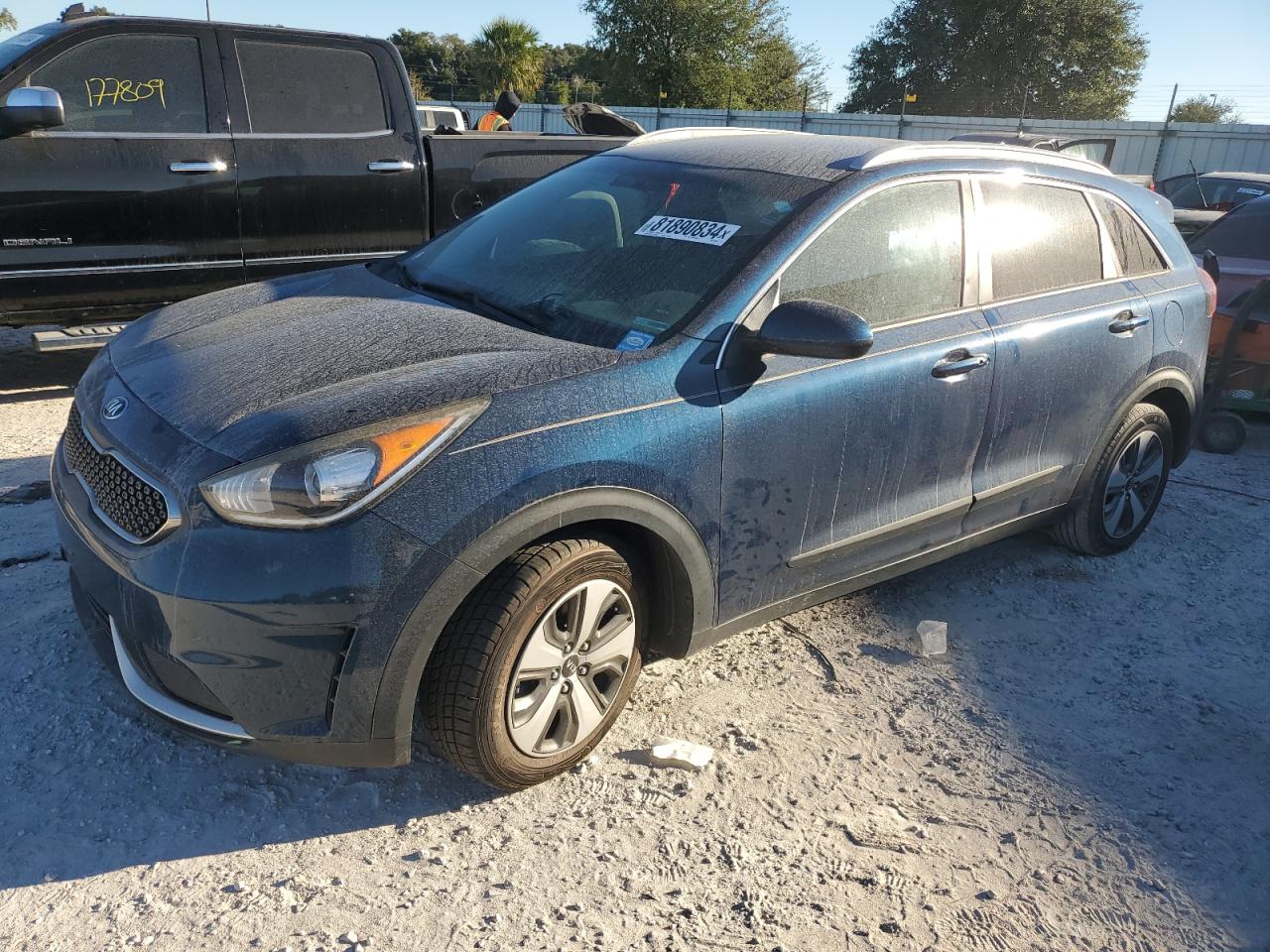  Salvage Kia Niro