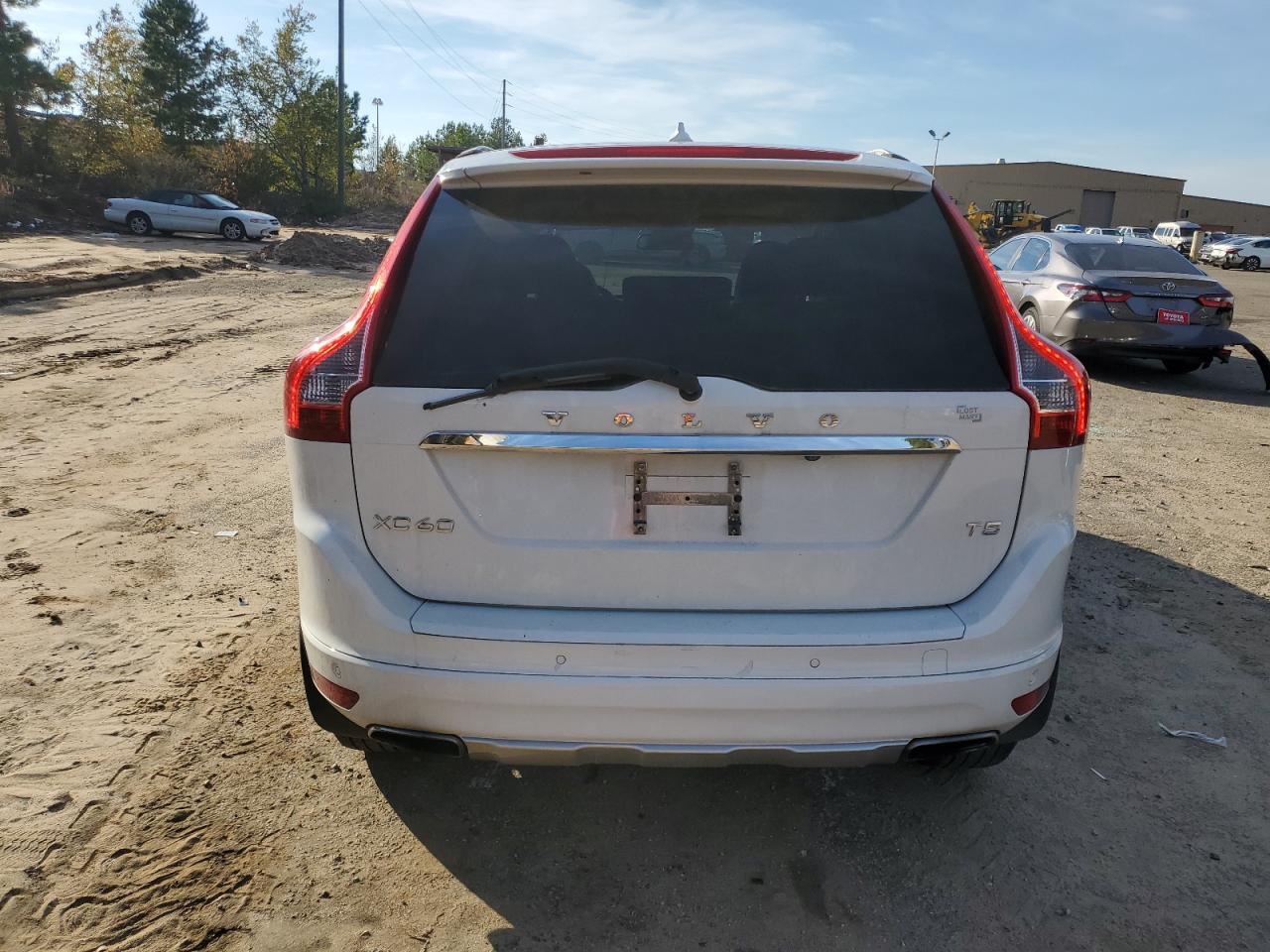 Lot #2986524245 2015 VOLVO XC60 T5 PR