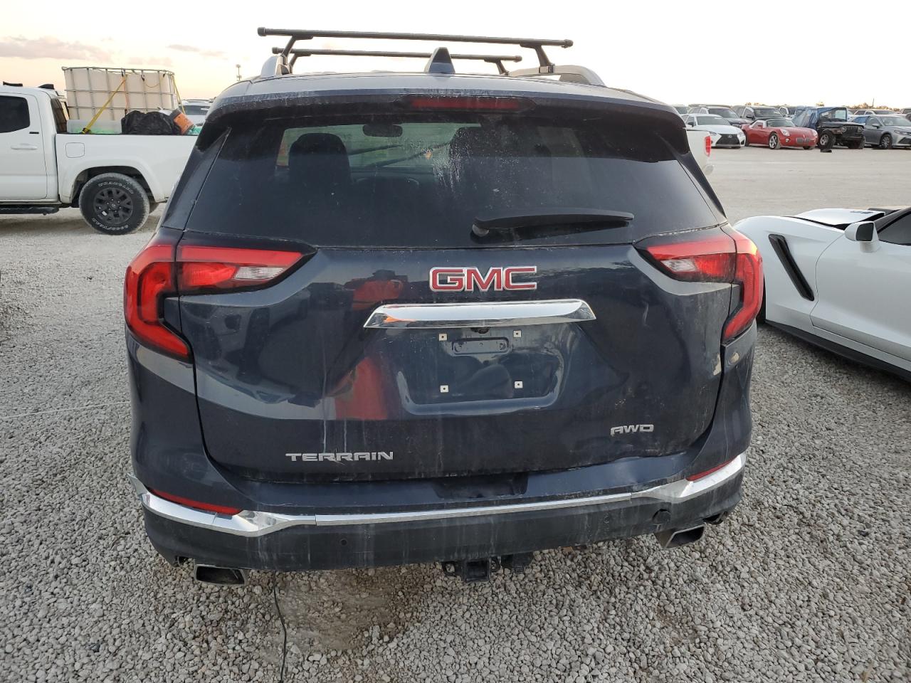 Lot #3033163195 2019 GMC TERRAIN SL