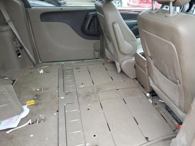 2015 CHRYSLER TOWN & COU - 2C4RC1CG0FR646358