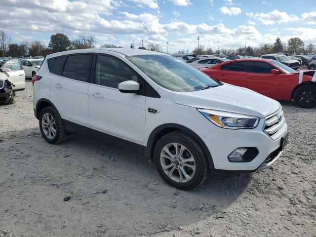 2019 FORD ESCAPE SE - 1FMCU0GD5KUA32413