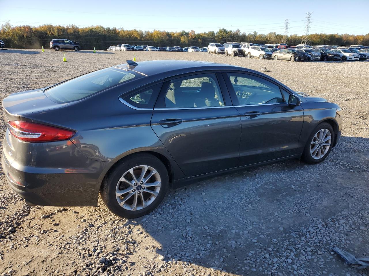 Lot #2991193107 2020 FORD FUSION SE