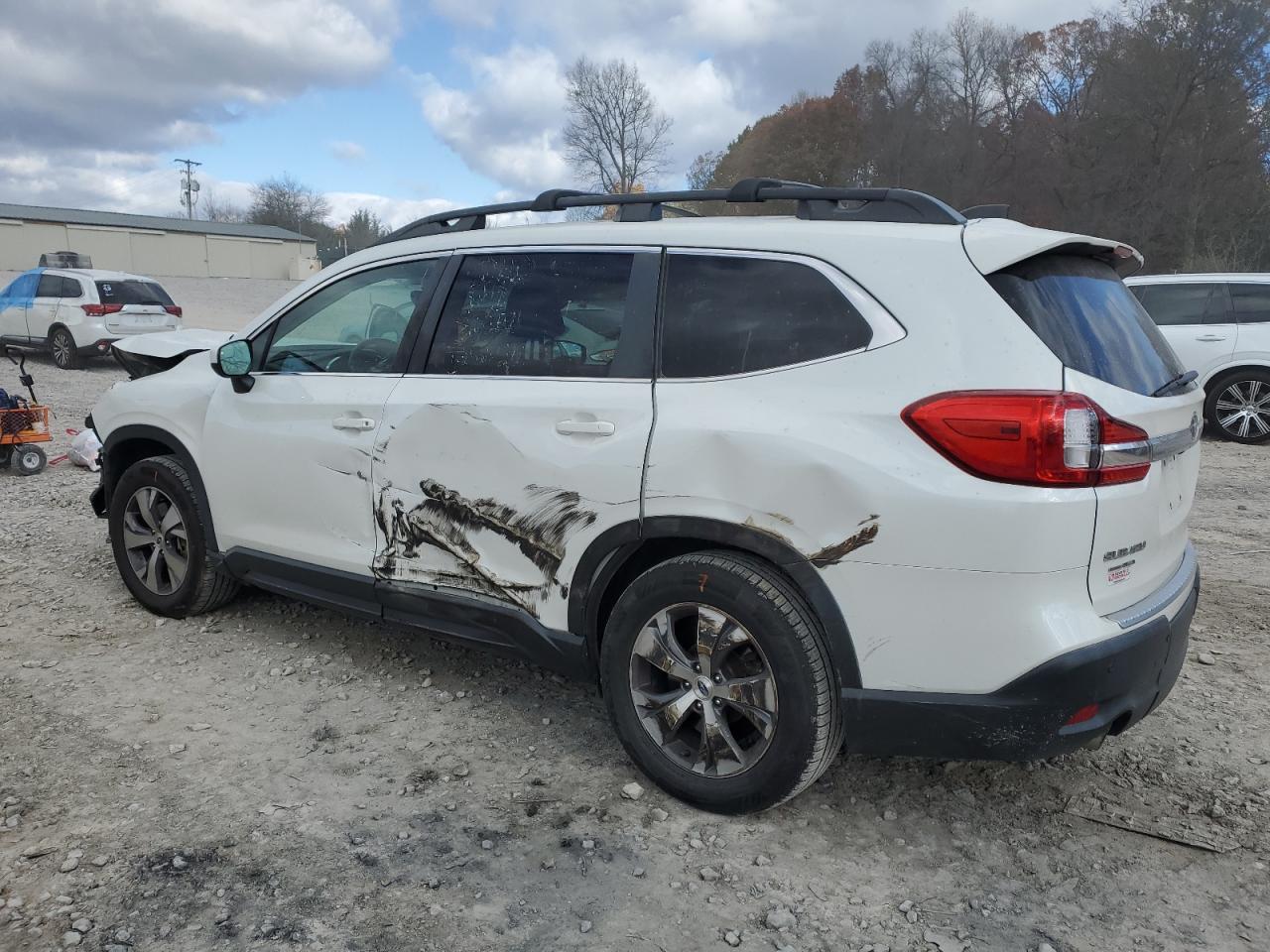 Lot #3042059192 2019 SUBARU ASCENT PRE