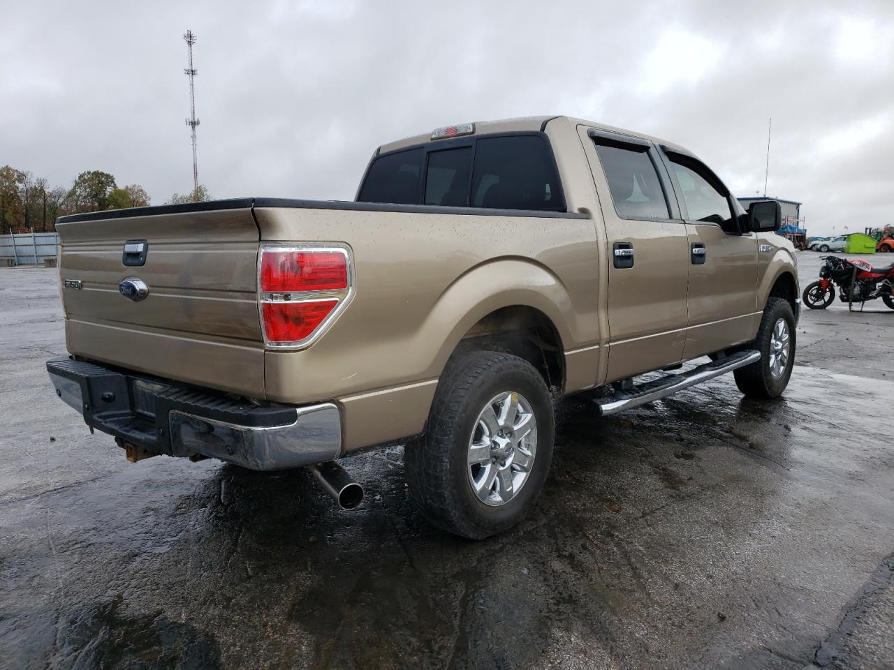 Lot #2952886891 2014 FORD F150 SUPER