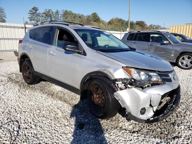 VIN 2T3BFREV7FW256141 2015 TOYOTA RAV4 no.4