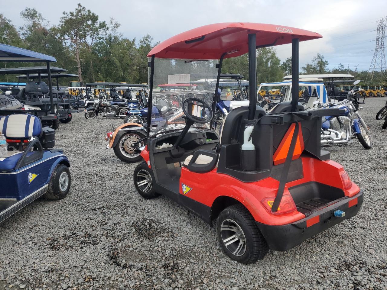 Lot #2979337041 2017 ICON GOLF CART